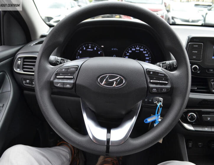 Hyundai i30 26