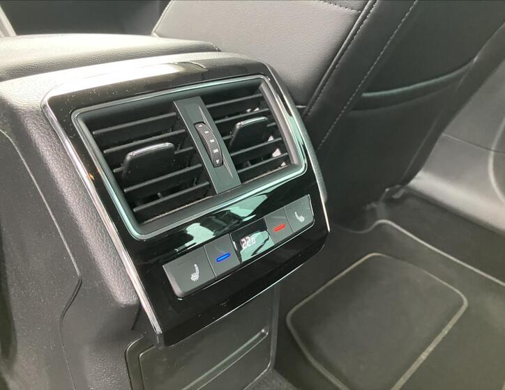 Škoda Superb 19