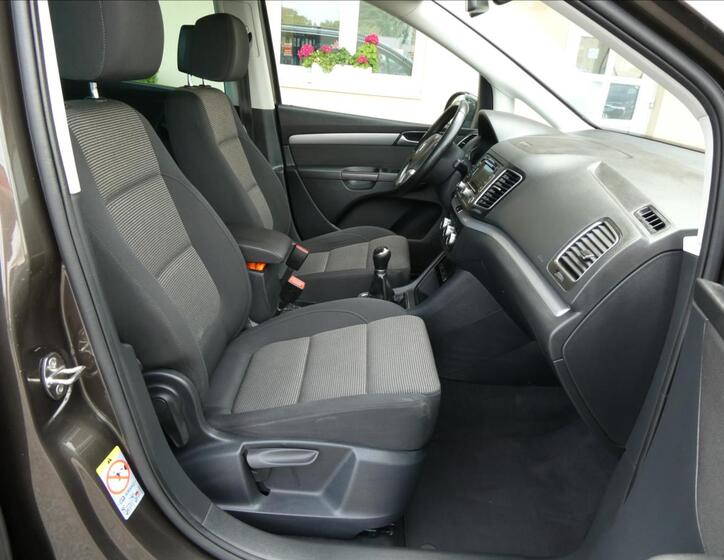 Volkswagen Sharan 17