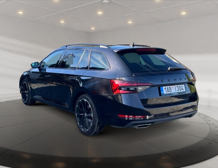 Škoda Superb 4