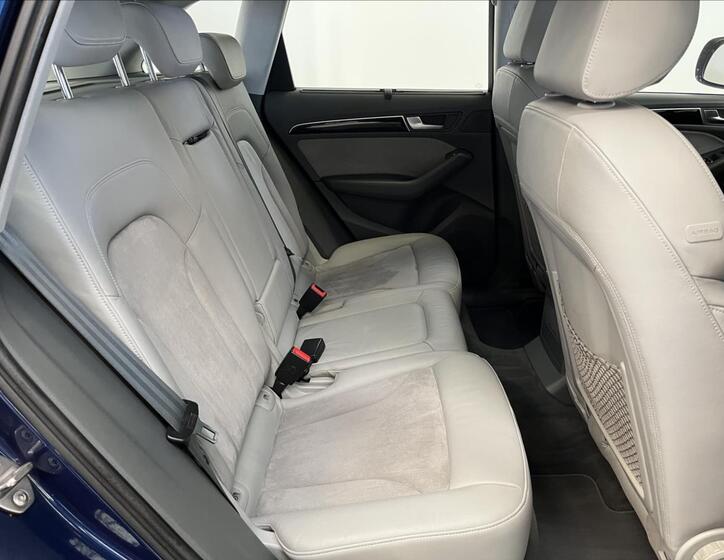 Audi Q5 23