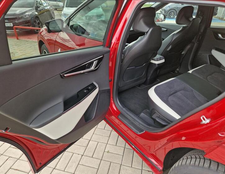 KIA EV6 10