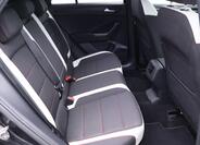 Volkswagen T-Roc 13