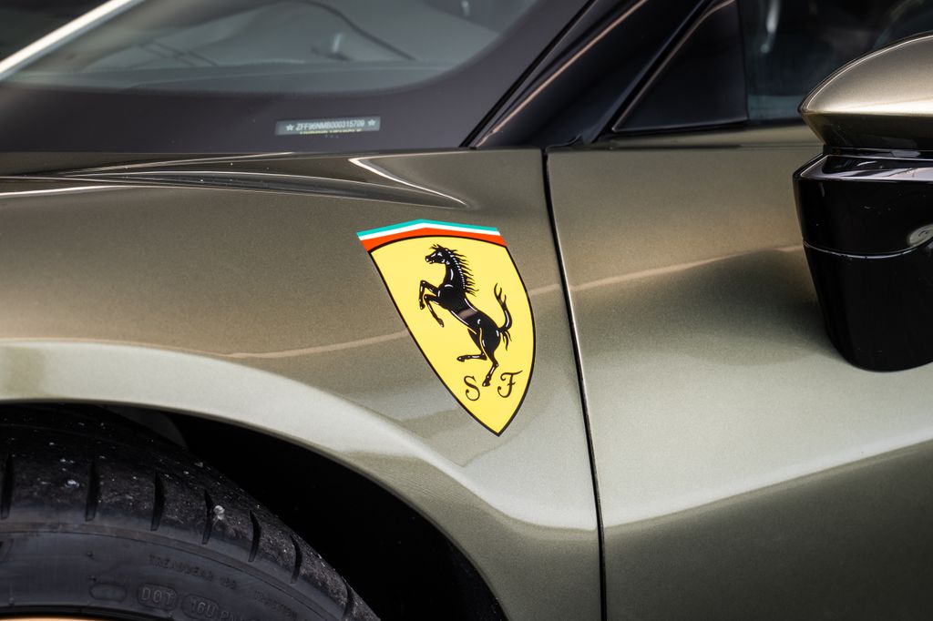 Ferrari SF90