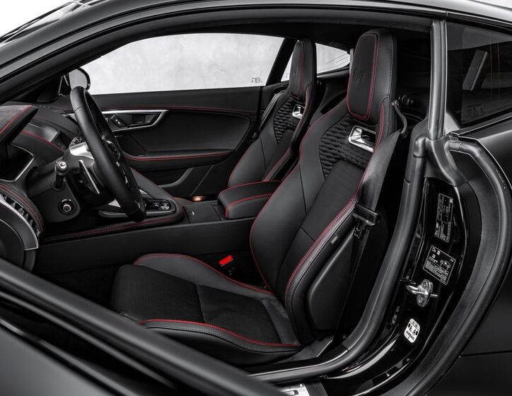 Jaguar F-Type 14