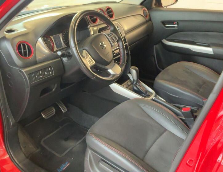 Suzuki Vitara 2