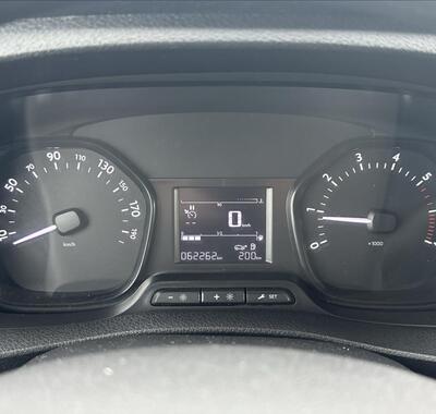 Peugeot Expert 18