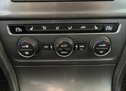 Volkswagen Golf 19
