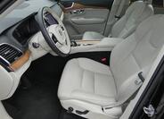 Volvo XC90 17