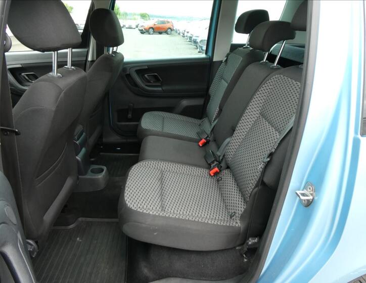 Škoda Roomster 21