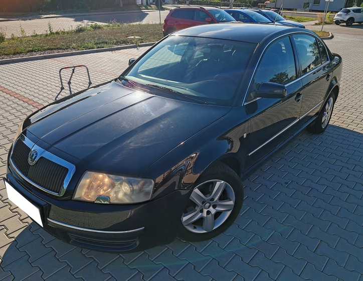Škoda Superb 4