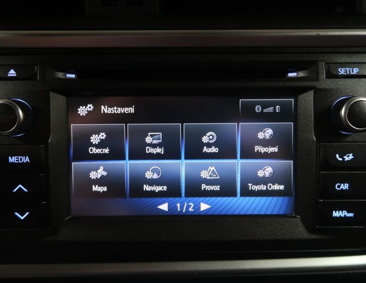 Toyota Auris 18
