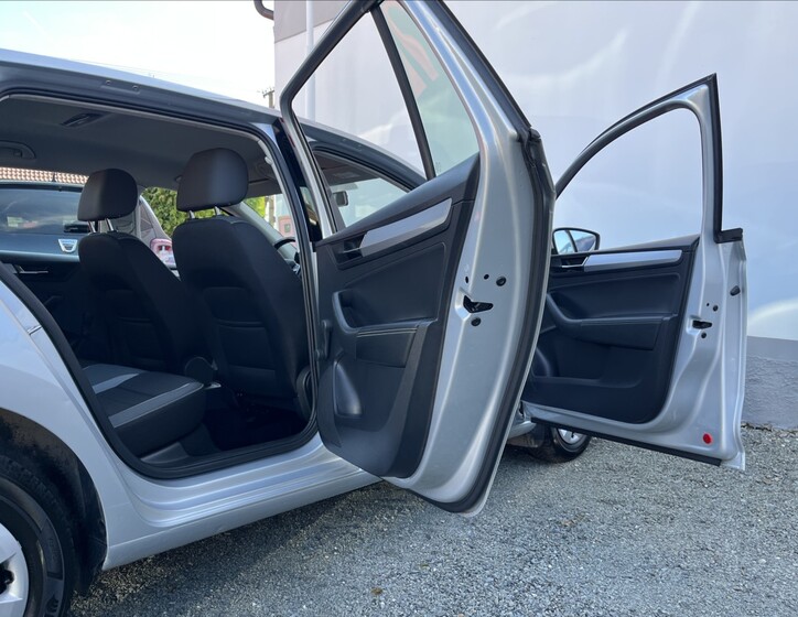 Škoda Rapid 52