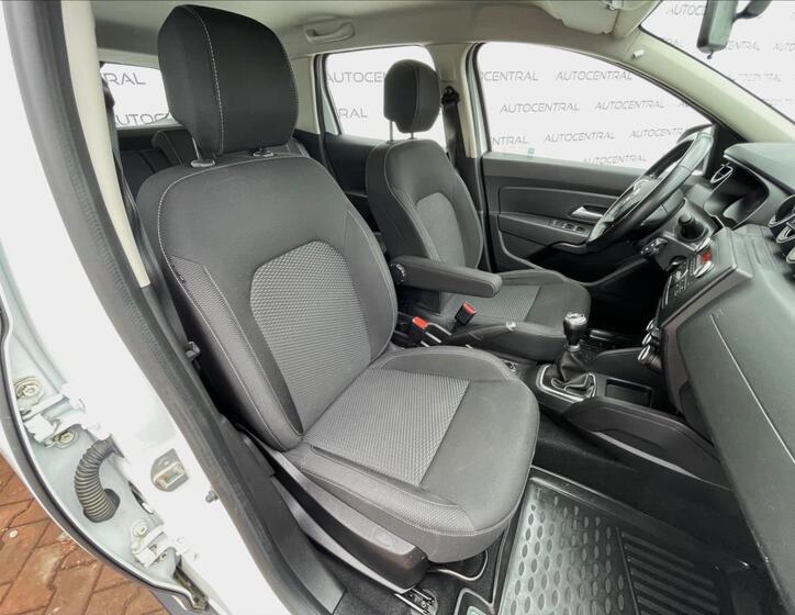 Dacia Duster 19