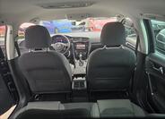 Volkswagen Golf 30
