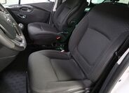 Opel Vivaro 9