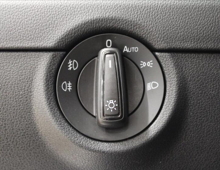 Škoda Octavia 16