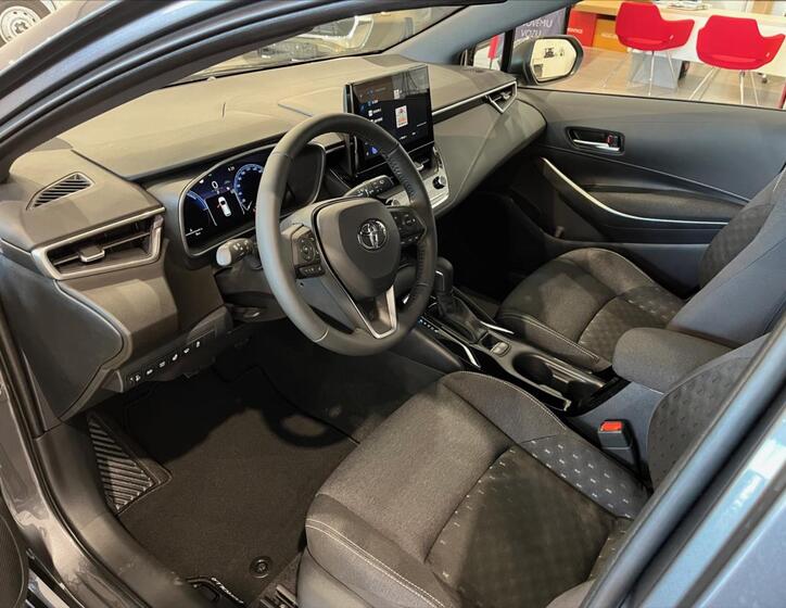 Toyota Corolla 8
