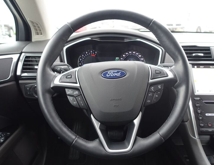 Ford Mondeo 9