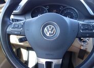 Volkswagen Passat 12