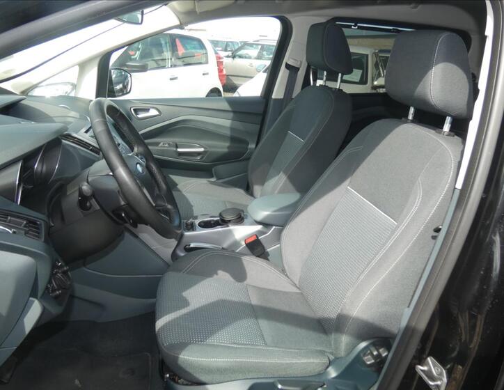 Ford Grand C-MAX 9