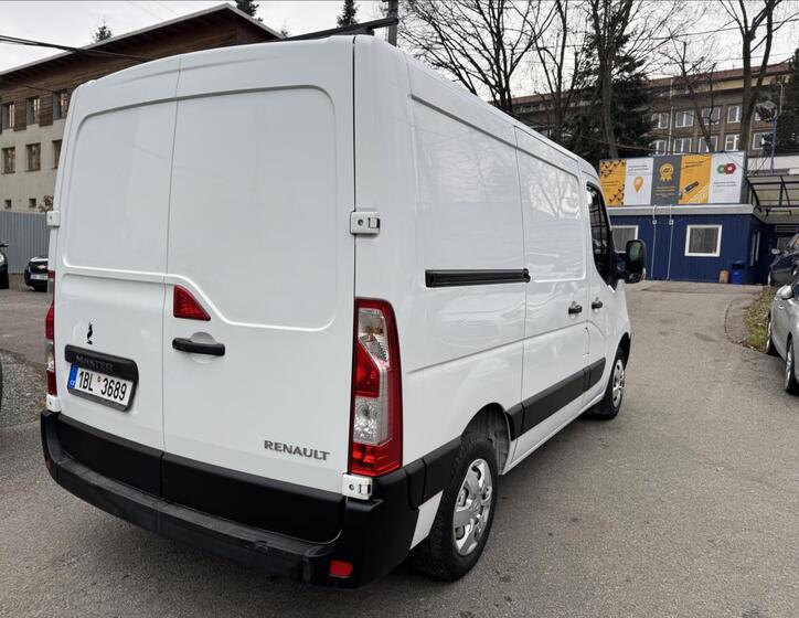 Renault Master 6