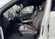 BMW iX1 16