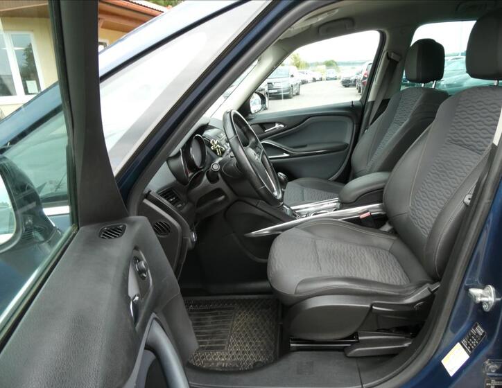 Opel Zafira 14