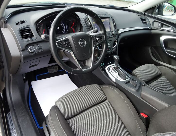 Opel Insignia 16