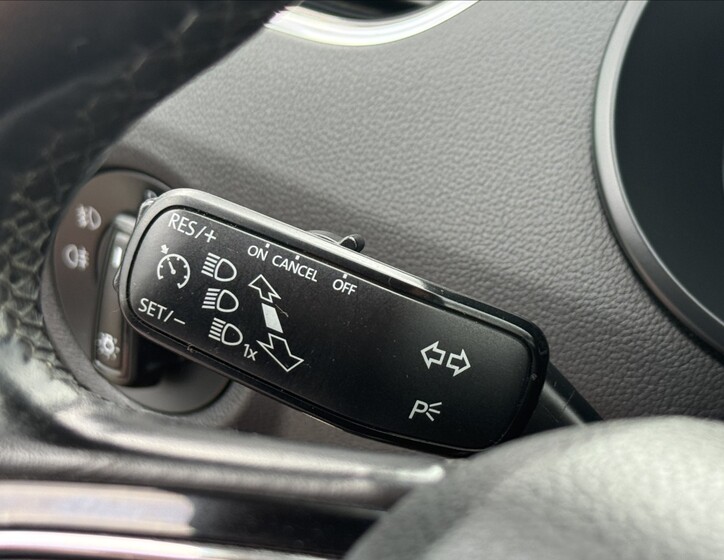 Škoda Octavia 14