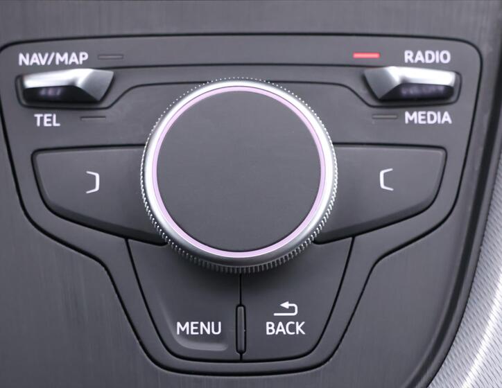 Audi A4 24