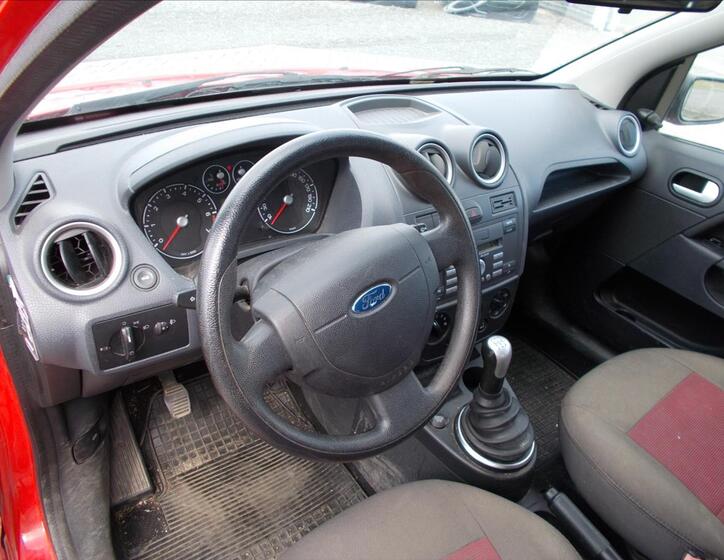 Ford Fiesta 18