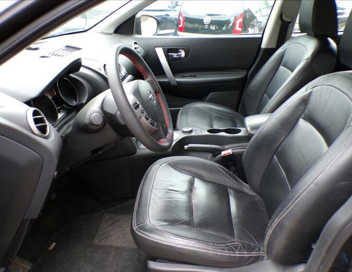 Nissan Qashqai 16
