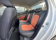 Hyundai i10 22