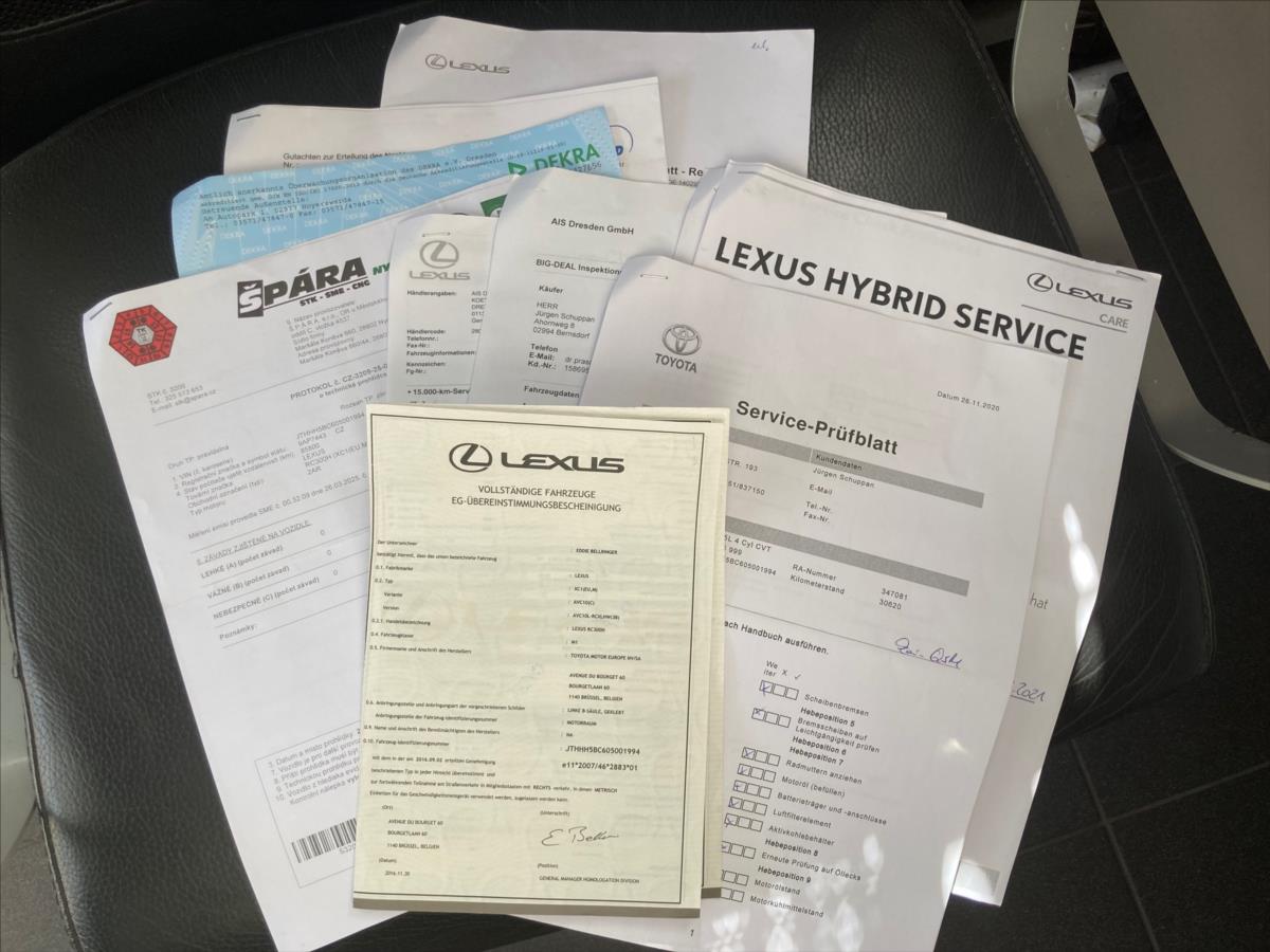 Lexus RC 300h