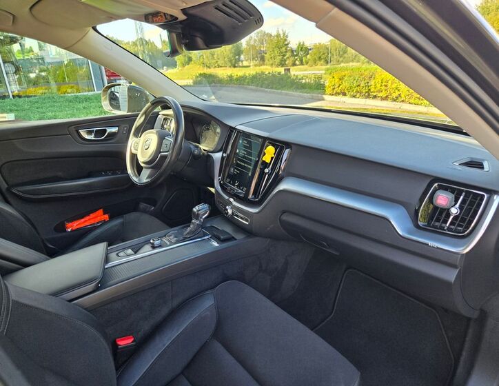Volvo XC60 16