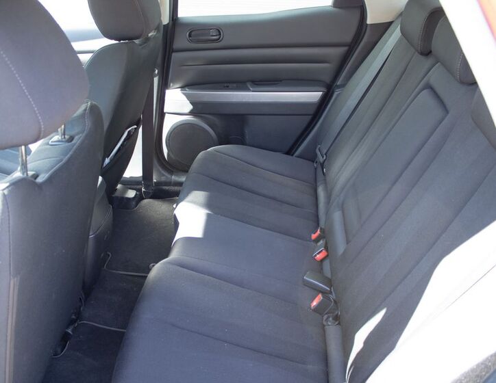 Mazda CX-7 16