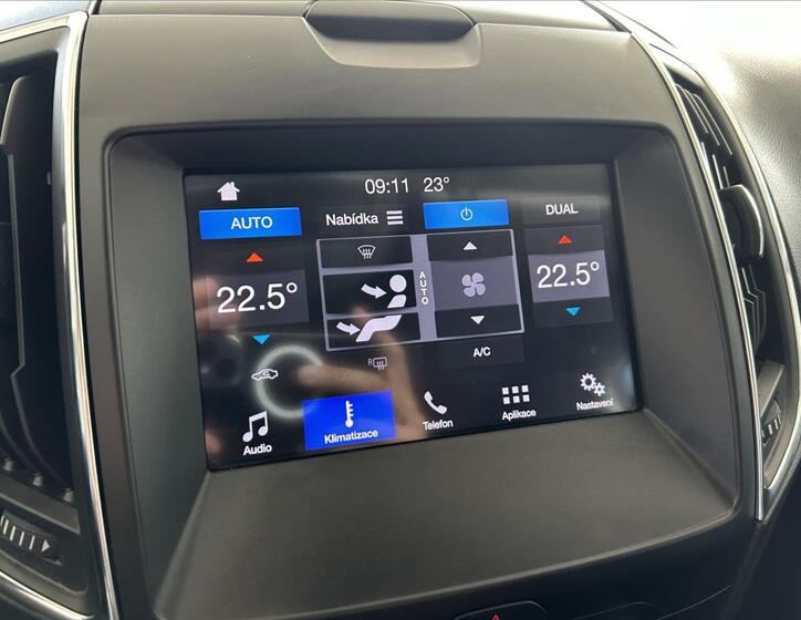 Ford S-MAX 21