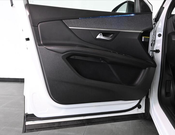 Peugeot 5008 27