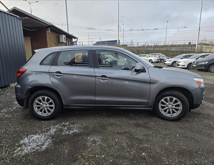 Mitsubishi ASX 4