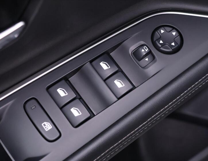 Peugeot 5008 19