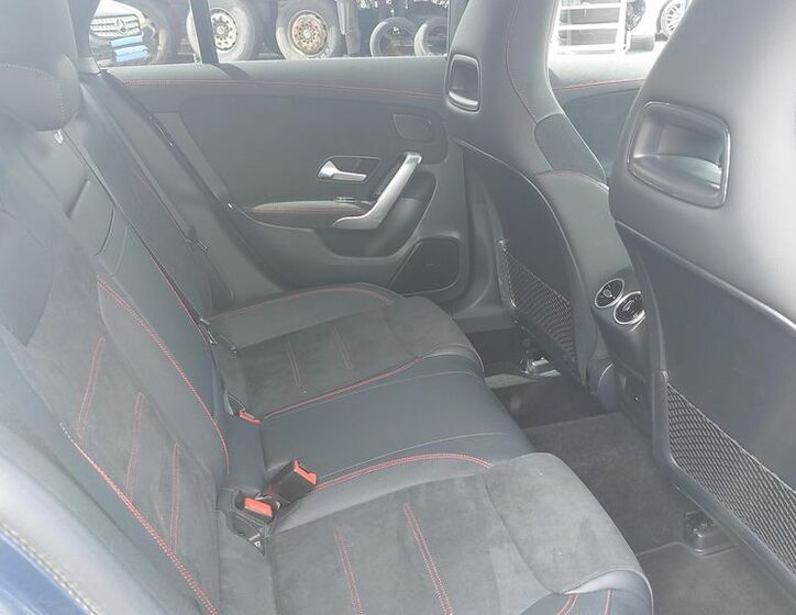 Mercedes-Benz CLA 14