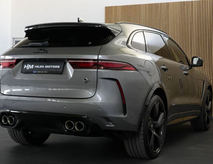 Jaguar F-Pace 3