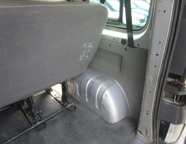 Opel Vivaro 32