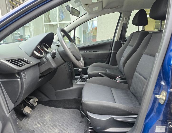 Peugeot 207 9