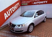 Volkswagen Passat 1