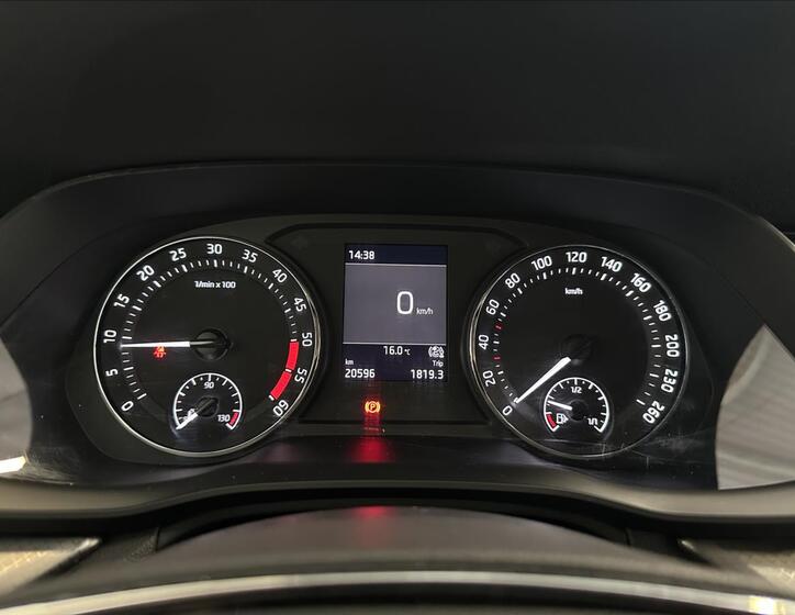 Škoda Octavia 14