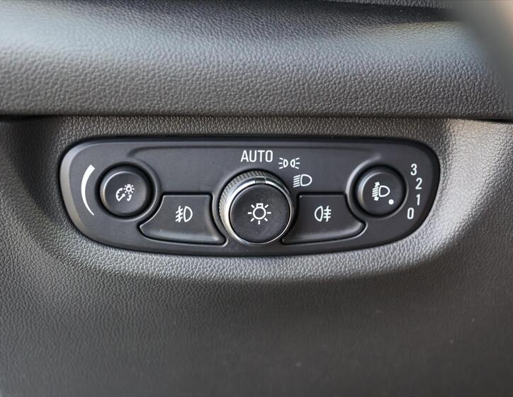 Opel Insignia 18