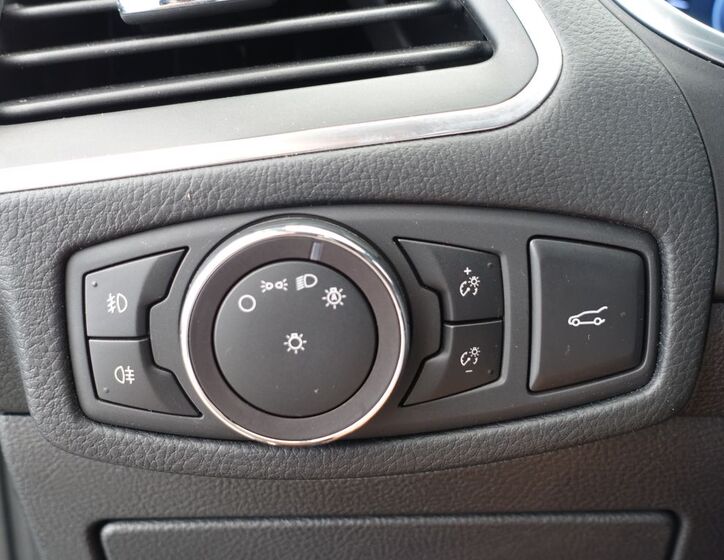 Ford S-MAX 23