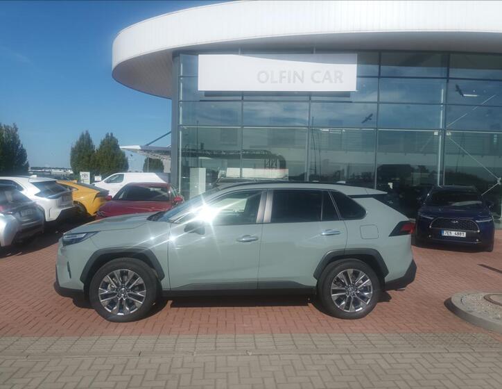 Toyota RAV4 2